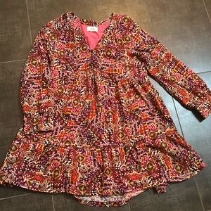 Xirena s M long sleeve cotton lined dress. V neck button detail